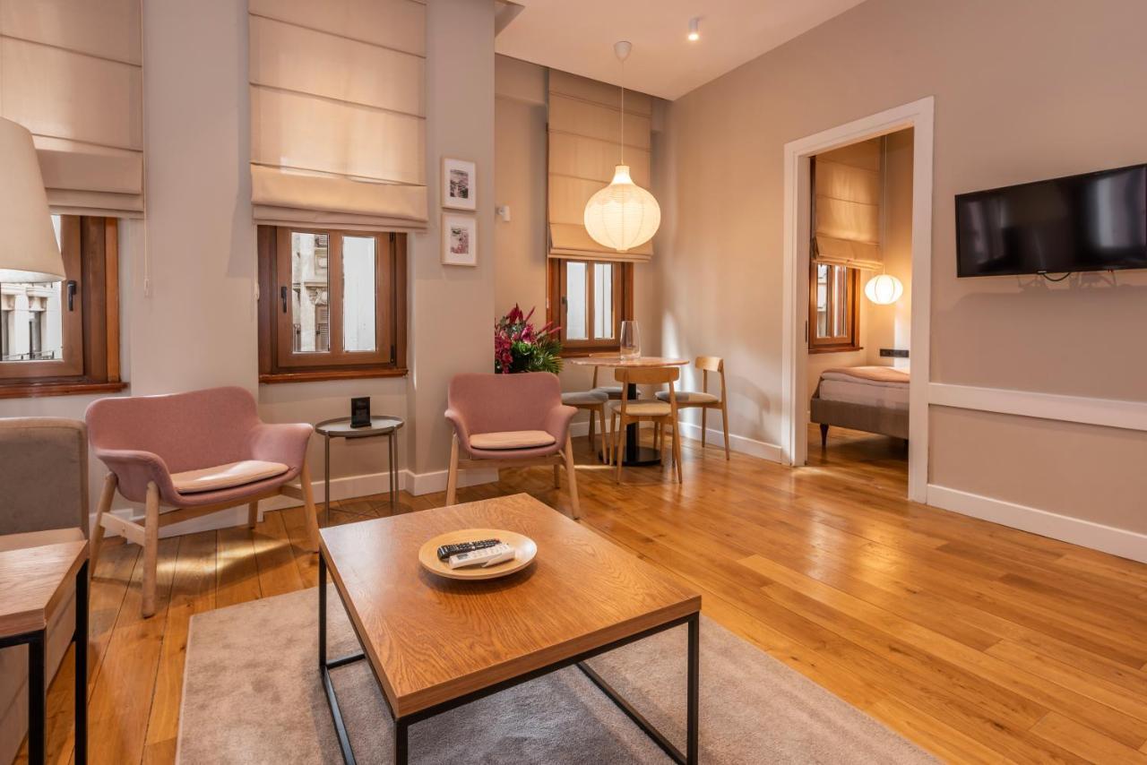 Bguest Pera Suites Provincia di Provincia di Istanbul Esterno foto